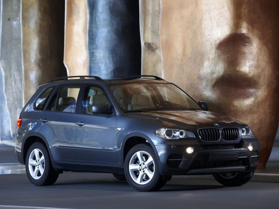  BMW X5 xDrive 4.0d 2010 года  (фото 78 из 83)